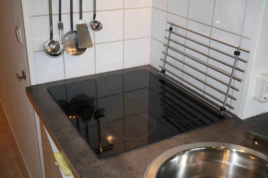 Apartment Time-out Met Zonnig Terras, Eigen Keuken, Dichtbij Dorp, Duinen, En Vuurtoren , Incl Verwarmd Hotel-zwembad