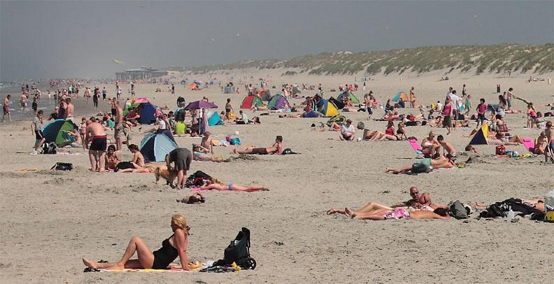 Apartment Time-out Met Zonnig Terras, Eigen Keuken, Dichtbij Dorp, Duinen, En Vuurtoren , Incl Verwarmd Hotel-zwembad Hollum (Ameland)